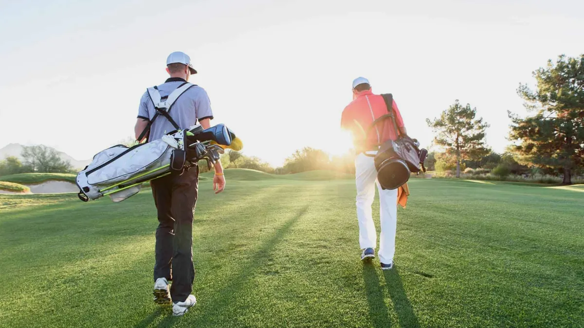 how many clubs in a golf bag