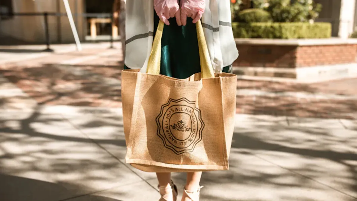 eco friendly uses of jute bags