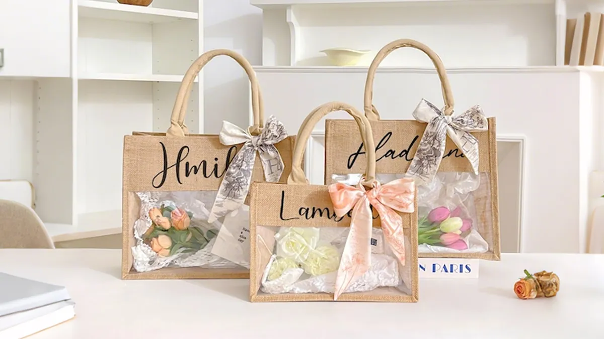 materials and tools for a burlap tote bag