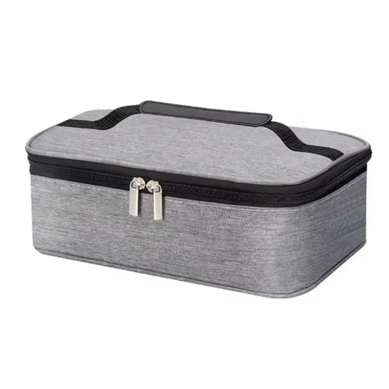 small insulated lunch bag