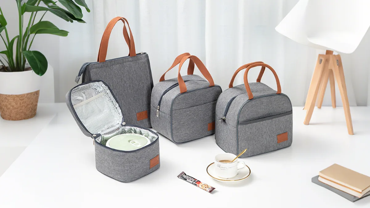 how long do lunch bags keep food warm