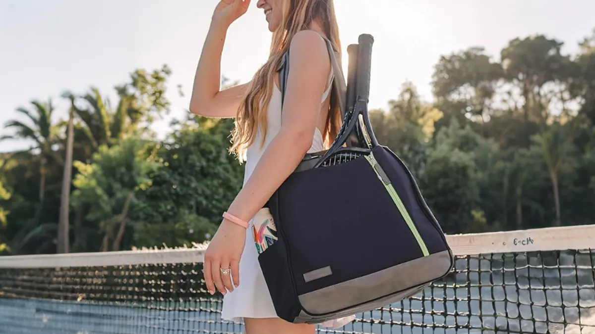 how to make a tennis bag