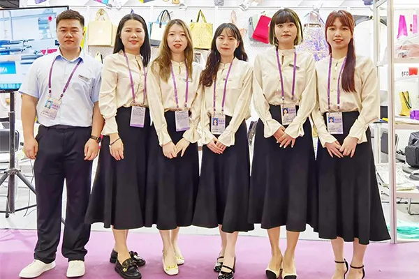 custom bag manufacturer initi exhibitions 1