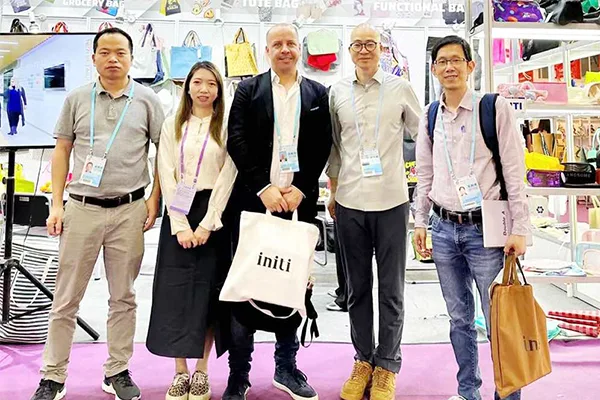 custom bag manufacturer initi exhibitions 2