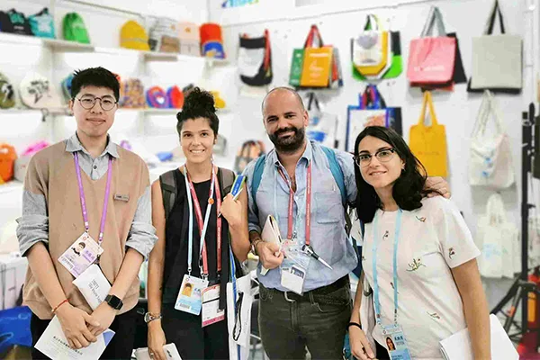 custom bag manufacturer initi exhibitions 5